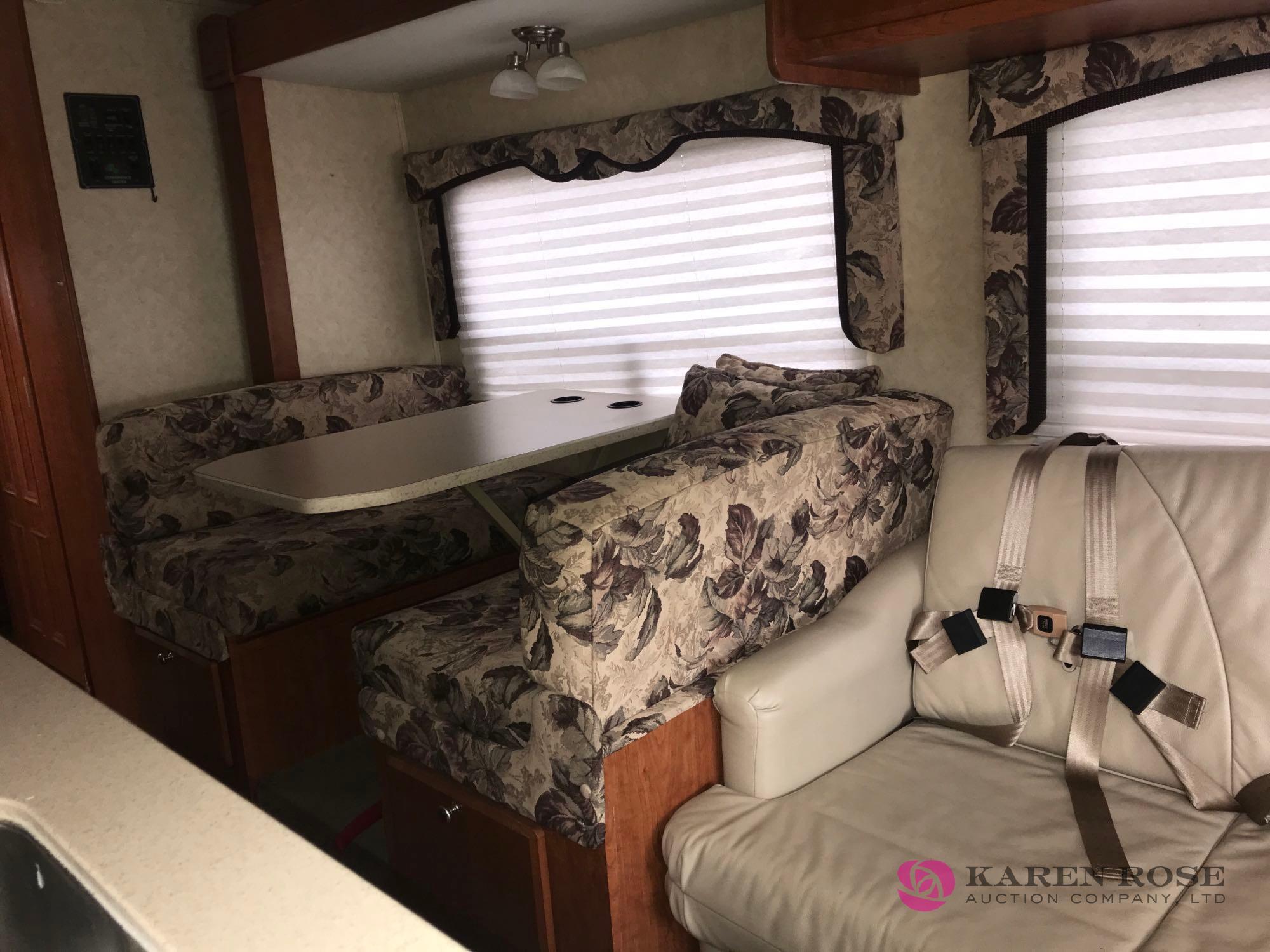 Lexington GTS 30 ft motor home 2008 Forestriver 40,409 MILES