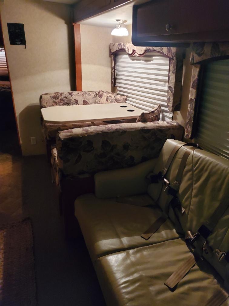 Lexington GTS 30 ft motor home 2008 Forestriver 40,409 MILES