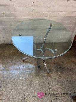 26 in round glass top side table