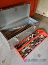 Craftsman 20-in tool box with contents