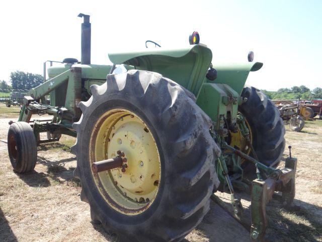 JD 4620 Tractor