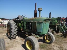 JD 4010 Tractor