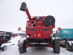 Case IH 2388 Combine, 2001