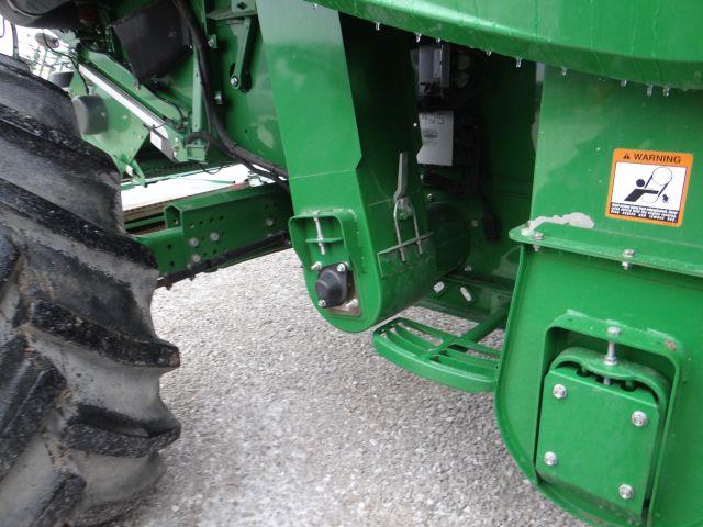 JD S680 Combine, 2013