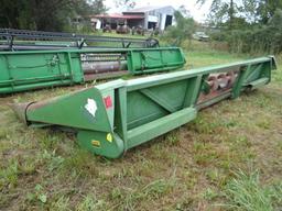 John Deere 843 Cornhead