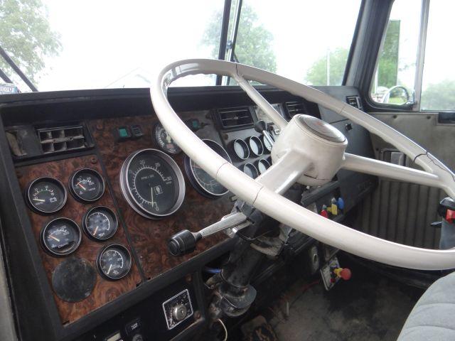 1987 KW T600 Truck