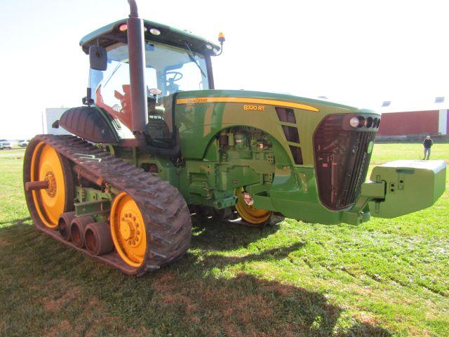 2010 JD 8320RT Tractor