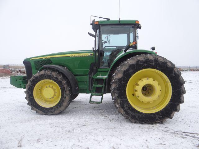 2003 JD 8420 Tractor