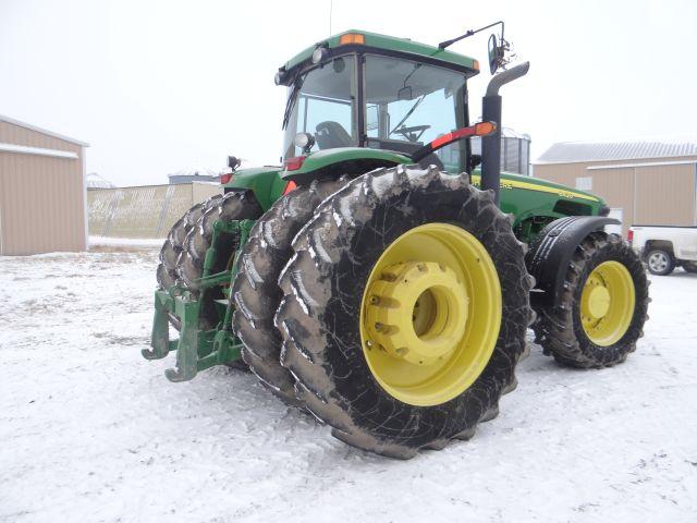 2003 JD 8420 Tractor