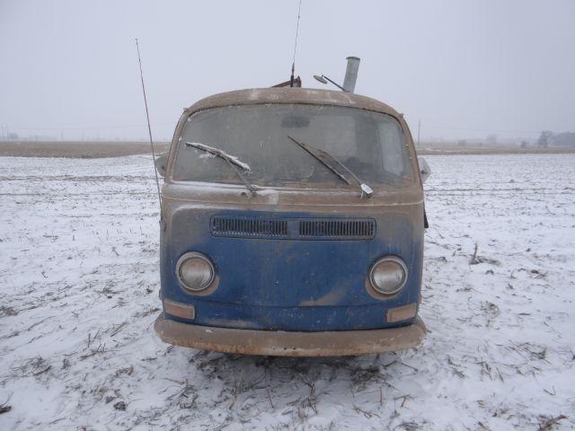 VW Van Dry Fertilizer Spreader