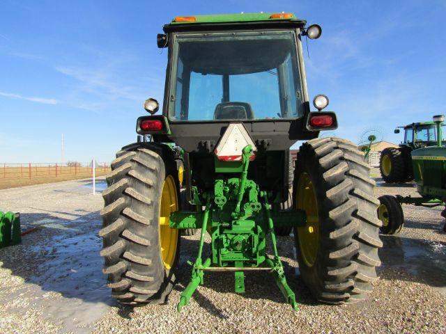 John Deere 4240 Tractor, 1981