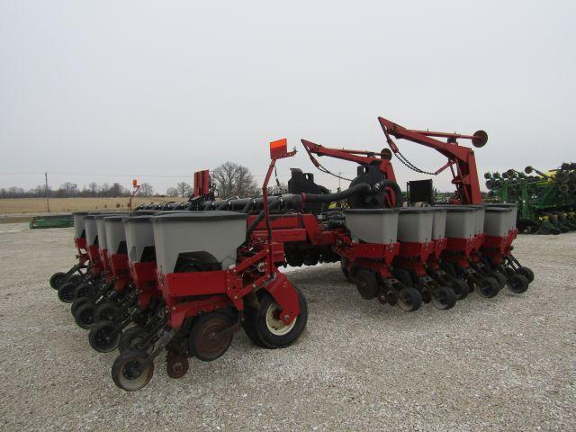 Case IH 1200 Planter