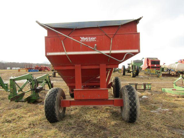 Yetter Big Rig Gravity Wagon