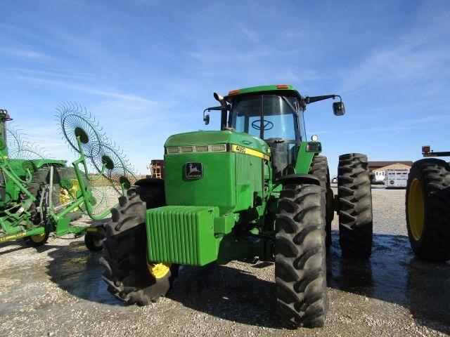 John Deere 4960 Tractor