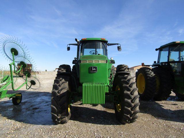 John Deere 4960 Tractor