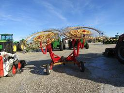 Durabilt 8 Wheel Carted Rake