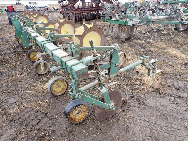 John Deere 6 Row Cultivator