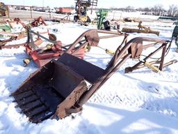 Loader w/ Hyd Bucket