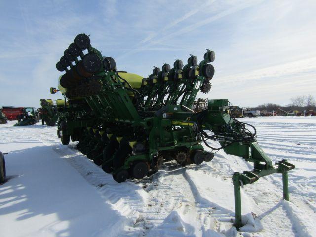 John Deere 1790 Planter