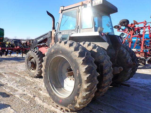 Case IH 3394 Tractor, 1987