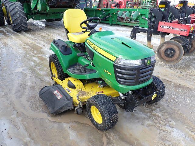 John Deere X730 Lawn Tractor, 2016