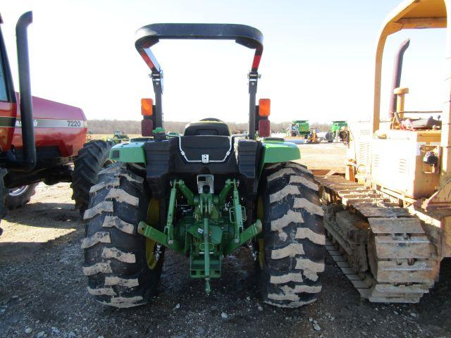 John Deere 4052M Tractor, 2018