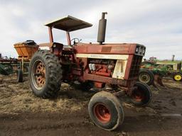 International 1066 Tractor