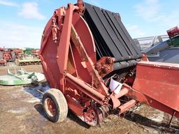 Hesston 5800 Round Baler