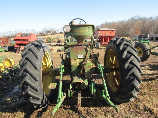 John Deere 620 Tractor, 1957