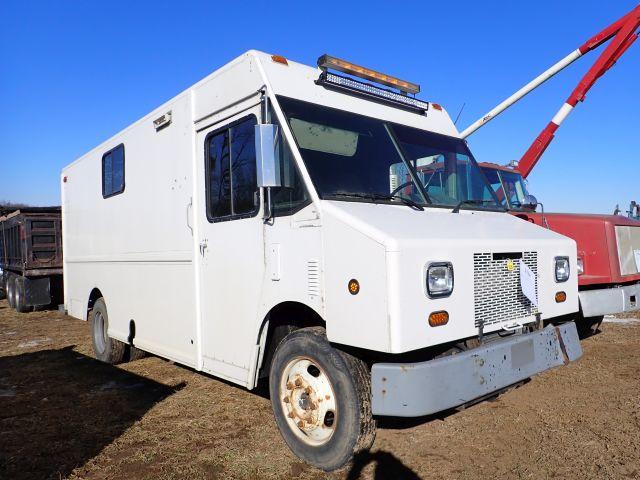 1999 Freightliner Step Van MT55