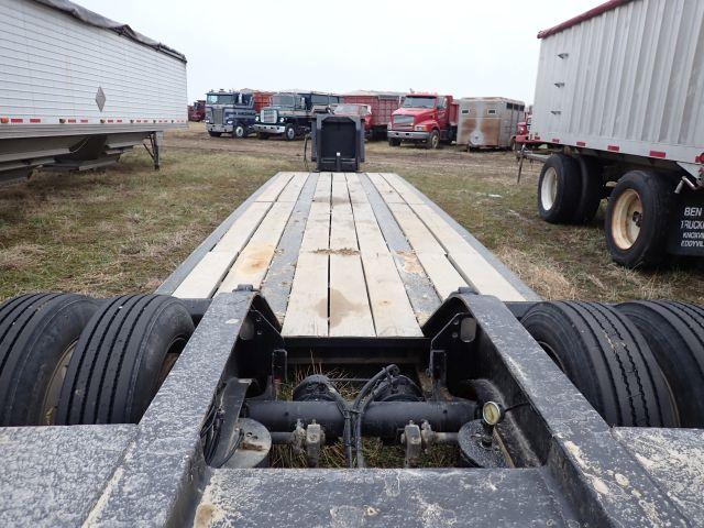 2004 Talbert Detach Lowboy