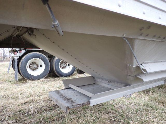 2004 Timpte Hopper Bottom