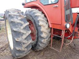 International 1066 Tractor