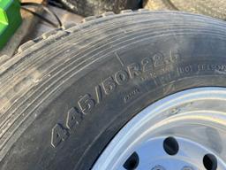 Super Single Tires on Rims