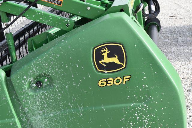 John Deere 630F Bean Head, 2010