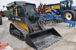 John Deere 323E Skidsteer