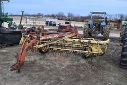 New Holland 256 Hay Rake