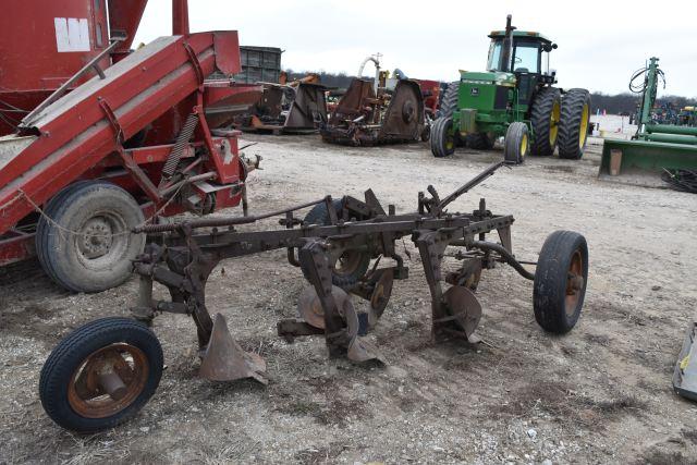 John Deere 316 Plow