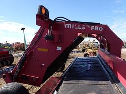 Miller Pro 7914 Hay Merger, 2001