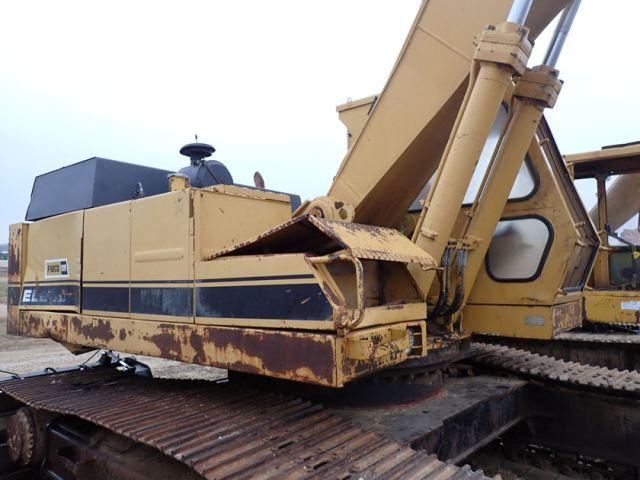 CAT EL240 Trackhoe