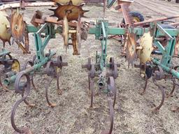 John Deere RM Cultivator