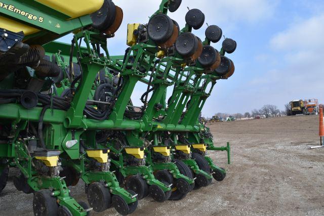 John Deere 1795 Planter, 2015