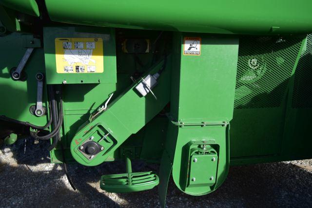 John Deere 9770 Combine, 2010