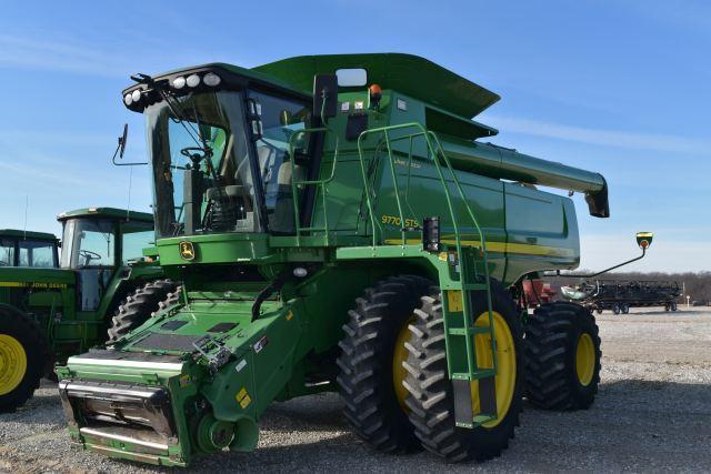 John Deere 9770 Combine, 2010