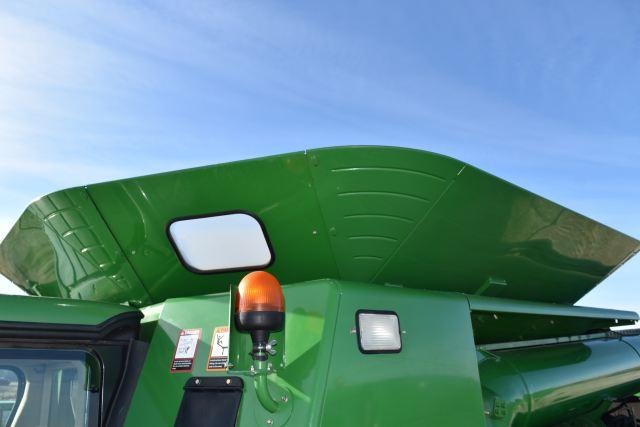 John Deere 9770 Combine, 2010