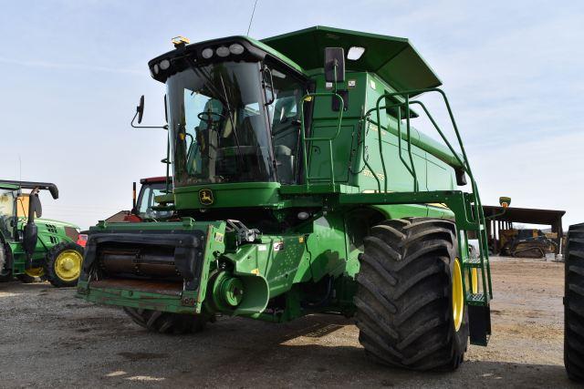 John Deere 9770 STS Combine, 2010