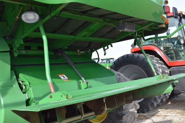 John Deere 9770 STS Combine, 2010