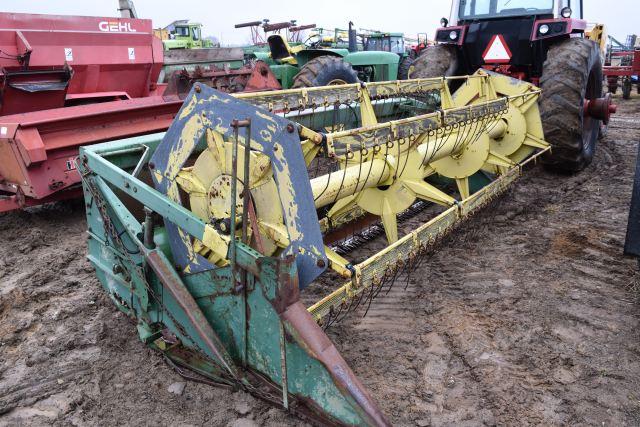 John Deere 213 Grain Head