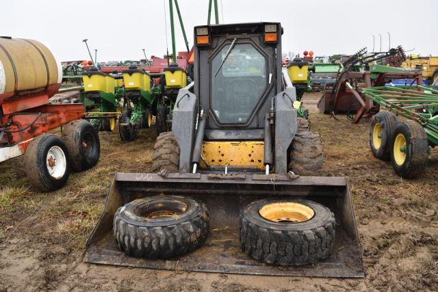 New Holland L185 Skid Steer