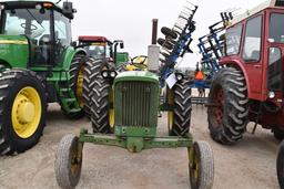 John Deere 2010 Tractor